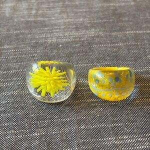 Source Unknown Yellow Glass Flower and Dotted Rings